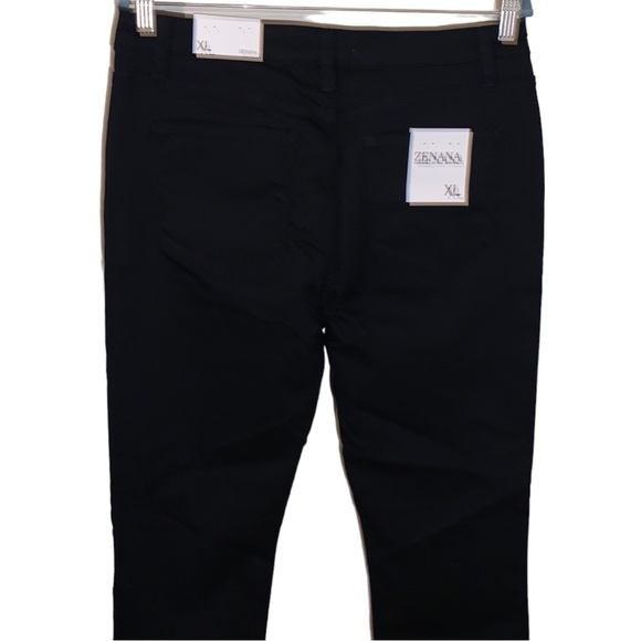 NWT - Zenana - Picture 5 of 5